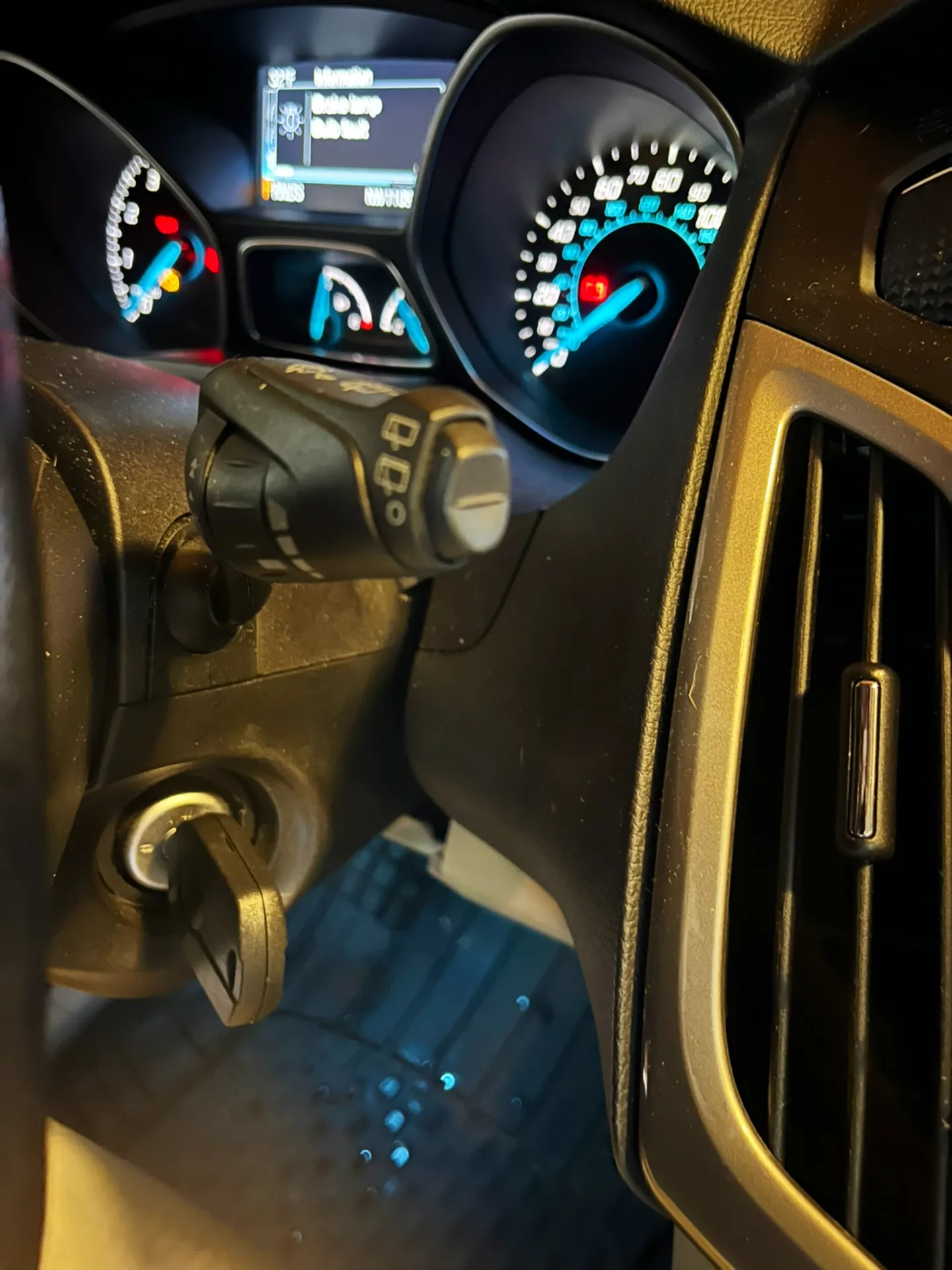 Locksmith  Van  Or  Work  Truck